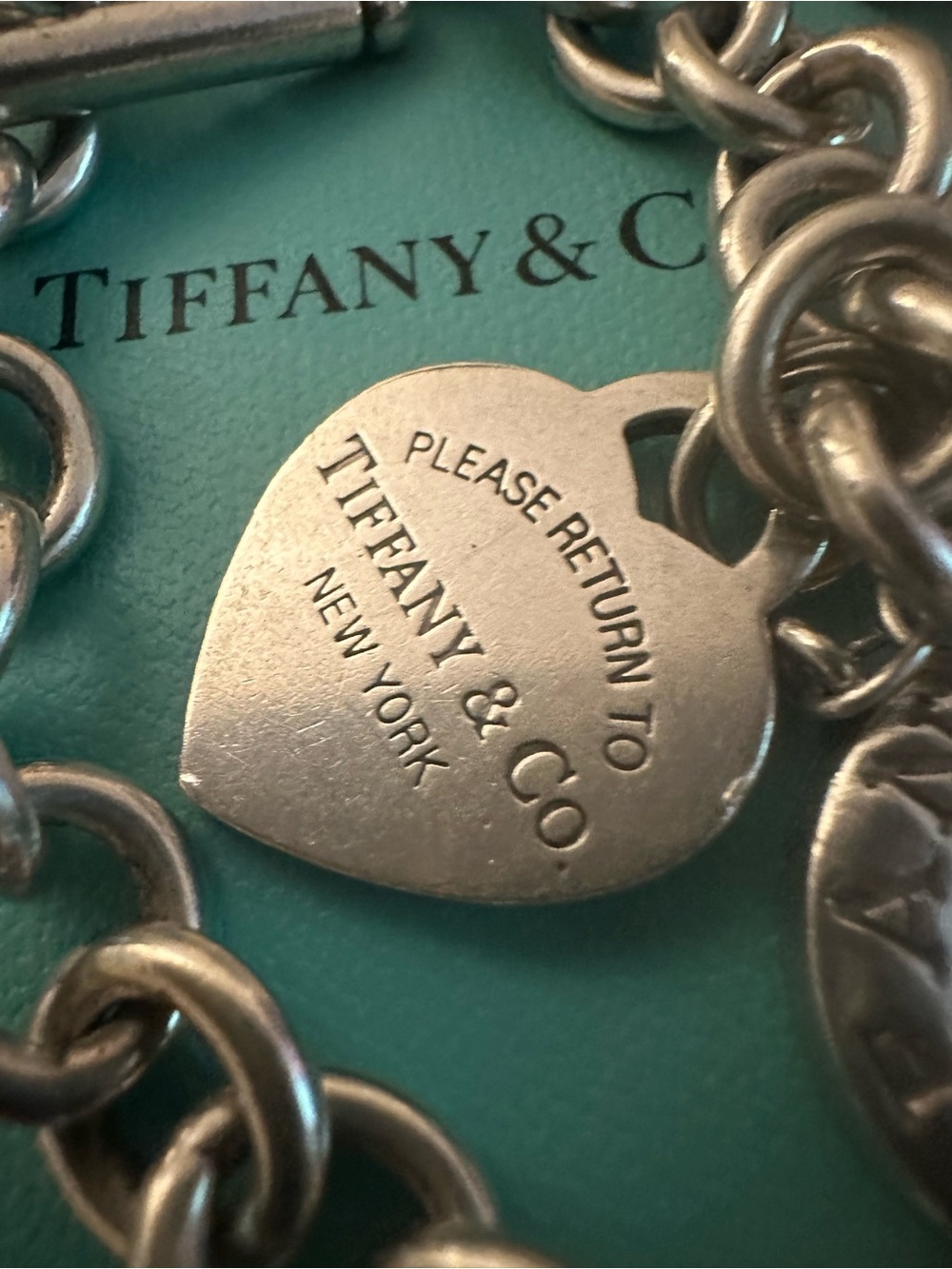 Tiffany & Co. Silver Heart Toggle (Return To Sender) Necklace - Picture 7 of 8